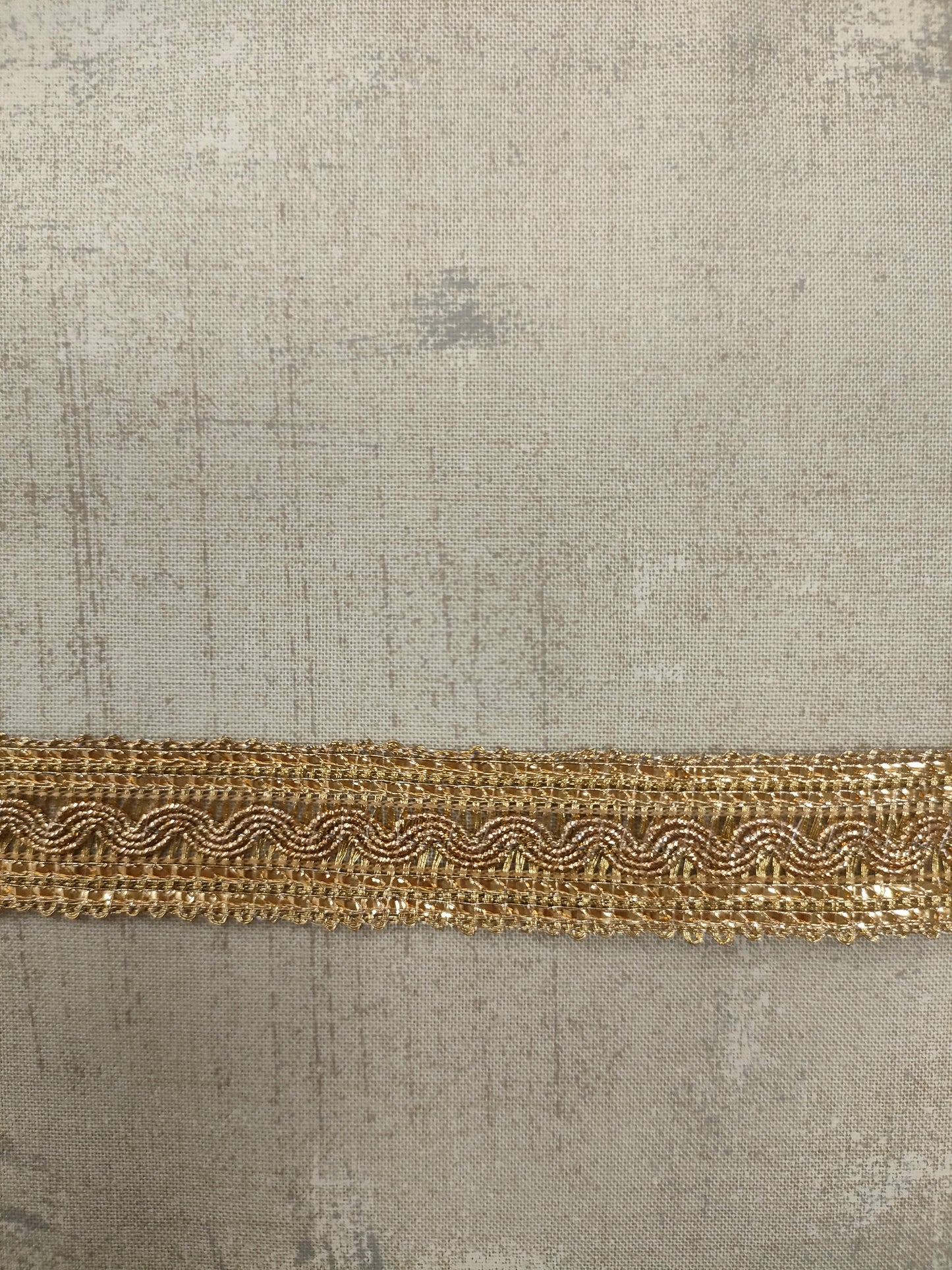 Pasamaneria dorada .