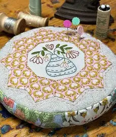 Lazy Day tote & pincushion