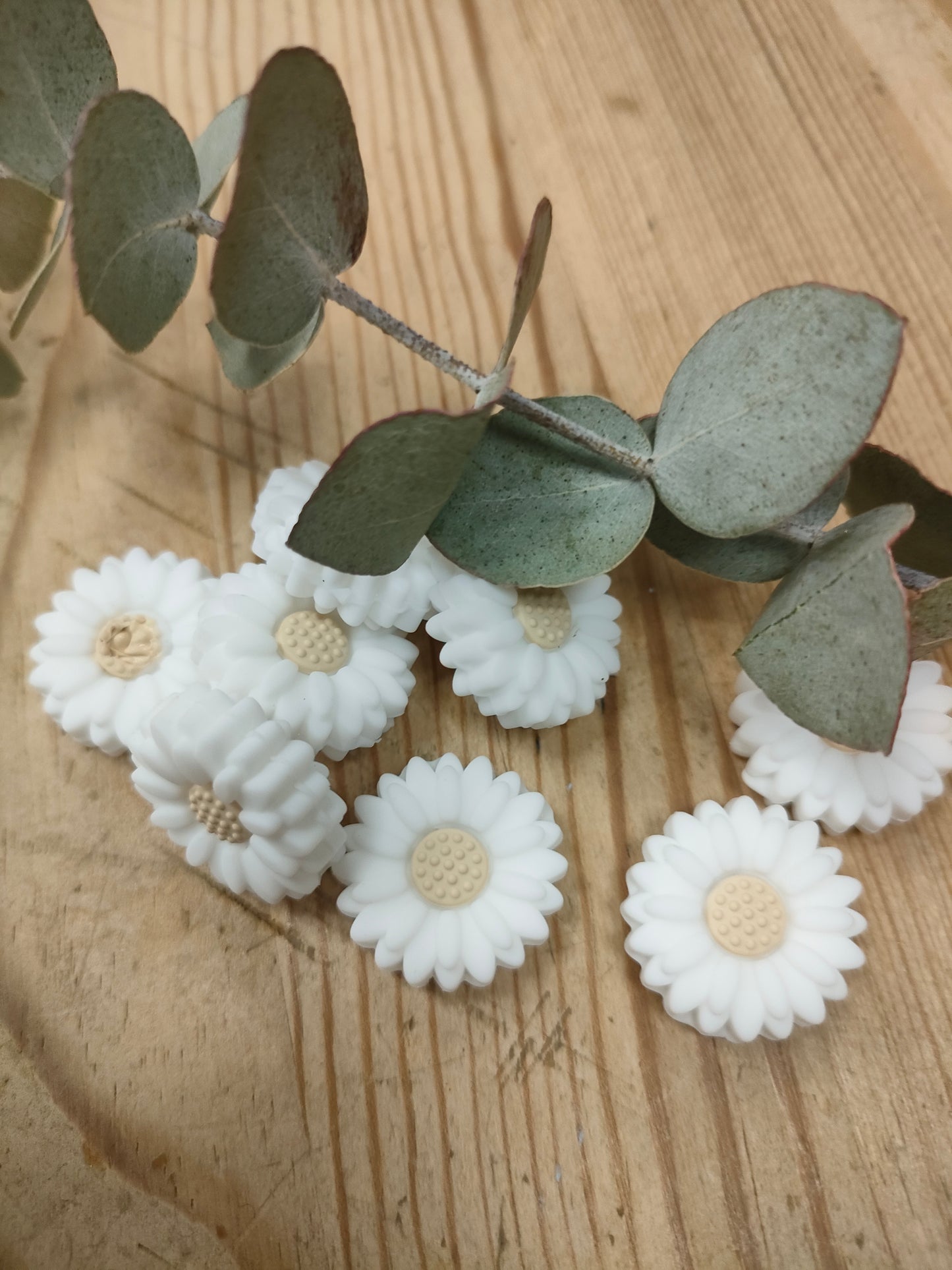 Topes de agujas margaritas