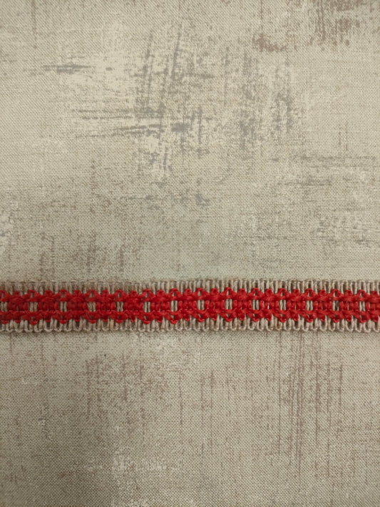 Pasamanería roja cuerda.