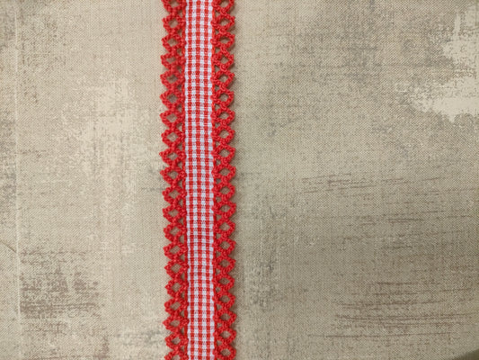 Vichy rojo con piquillo.