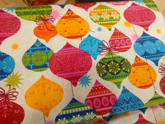 Bolas multicolores.