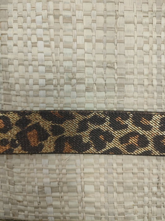 Goma pequeña estampado leopardo .