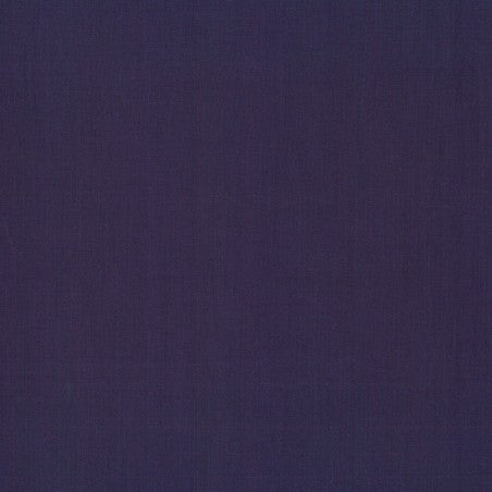 Tela lisa azul marino.