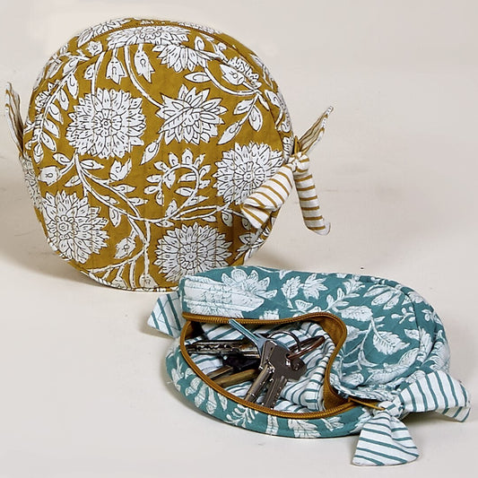 Monedero oriental 18cm.