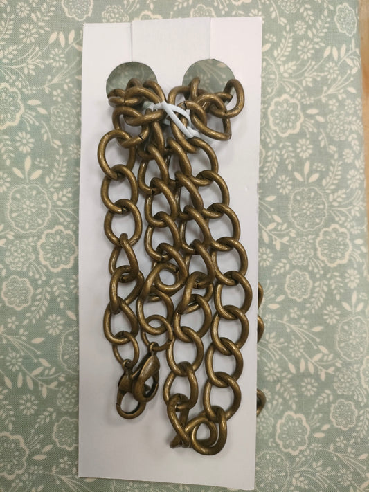 C9779 A Cadena de 116cm.