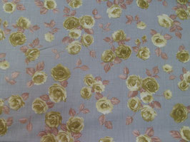 Sarga gris con flor verde-camel.